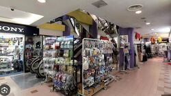 Sim Lim Tower (D8), Shop House #553584211